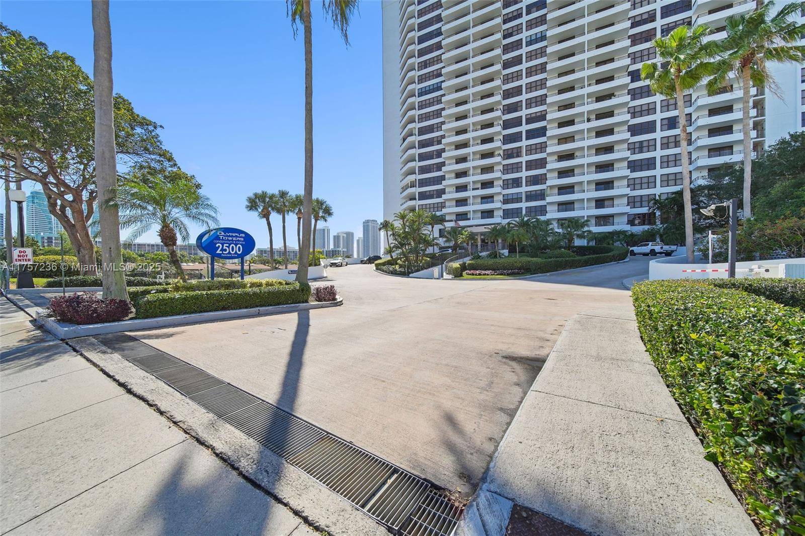 2500 Parkview DrHallandale Beach - Condo 5+ Stories,Condo condo unit 812 - picture