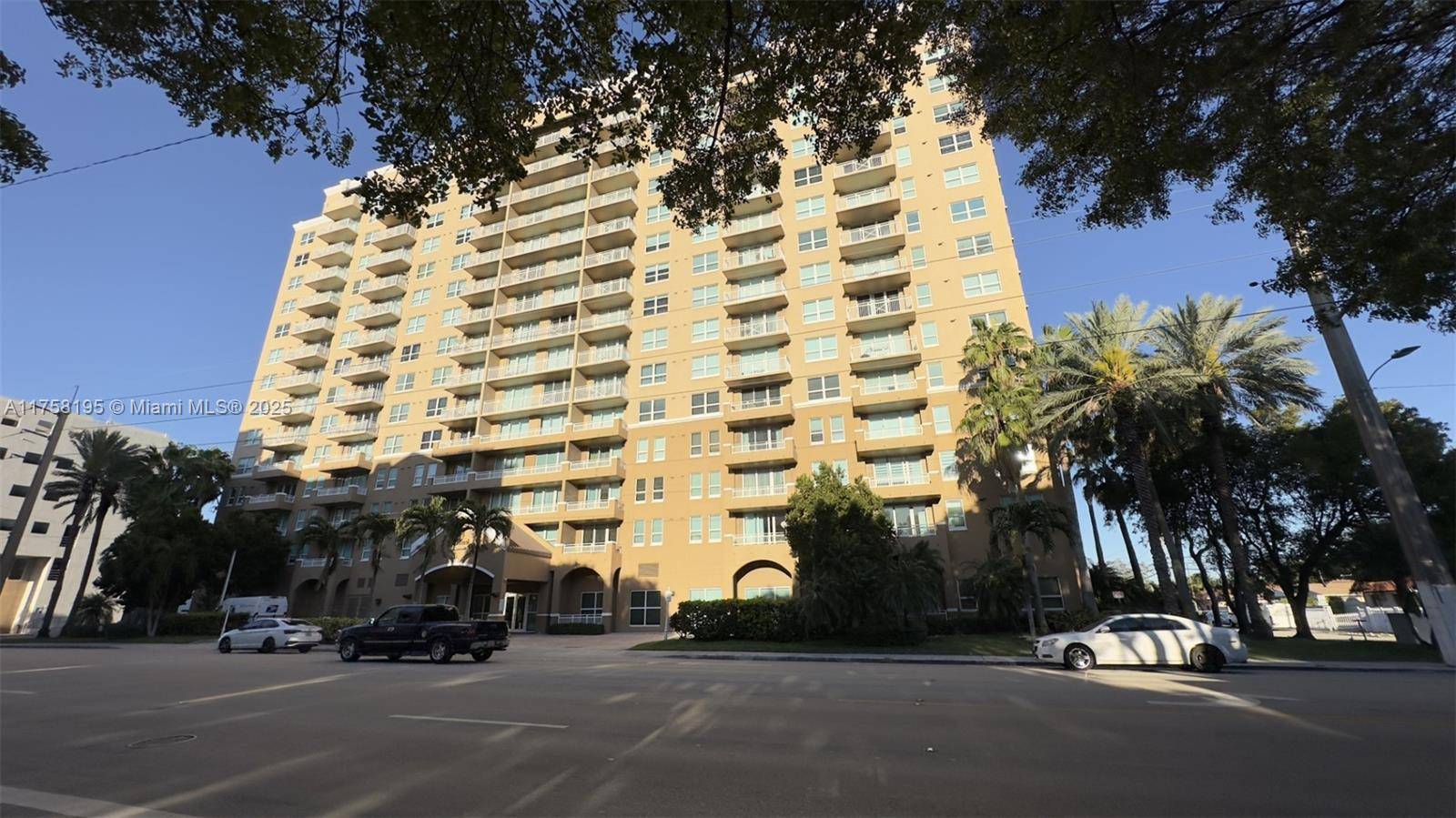 2665 SW 37th AveMiami - Condo 5+ Stories,Condo condo unit 612 - picture