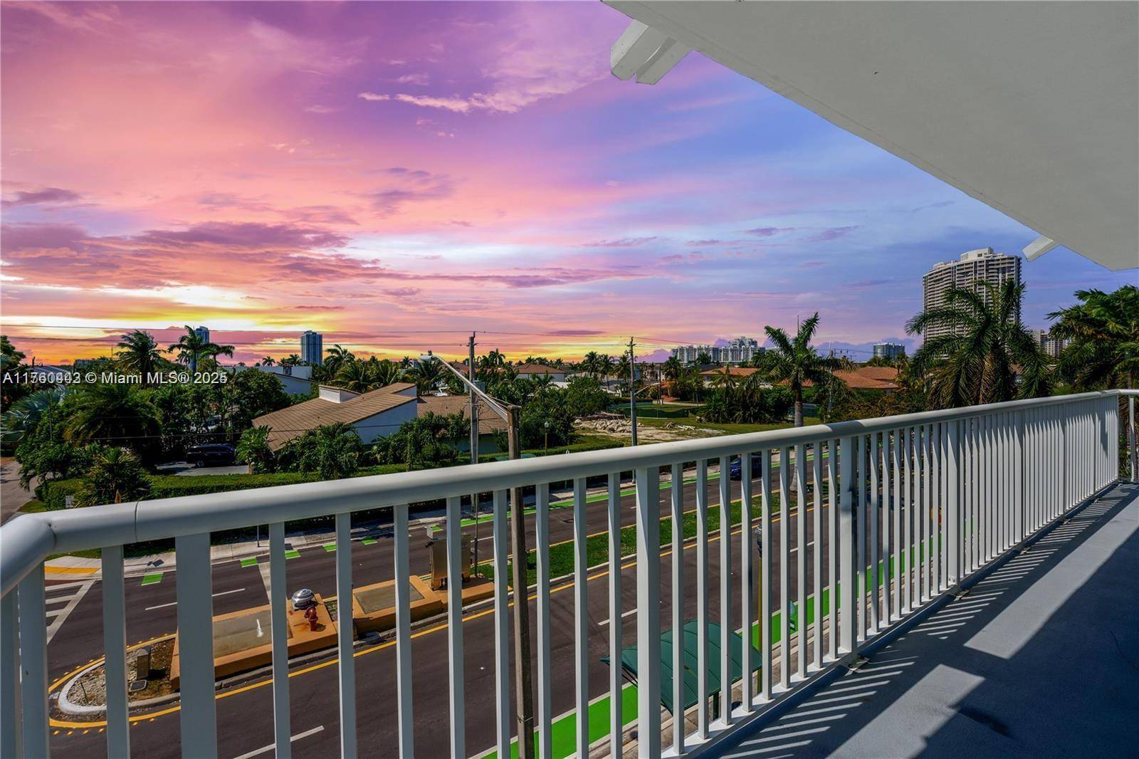 3527 NE 168th StNorth Miami Beach - Condo 1-4 Stories,Condo condo unit 409 - picture