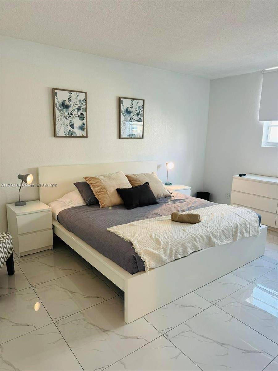 3901 S Ocean DrHollywood - Condo 5+ Stories,Condo condo unit 10G - picture