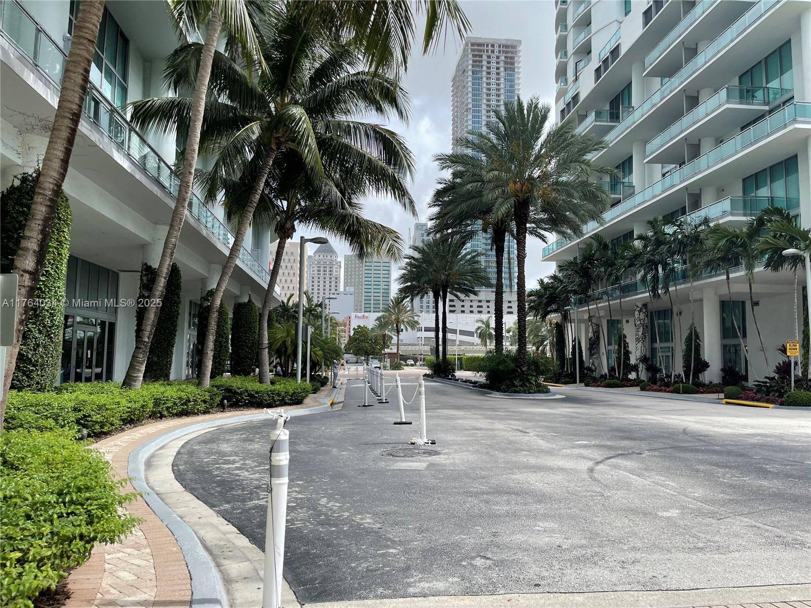 350 S Miami AveMiami - Condo 5+ Stories,Condo condo unit 2712 - picture