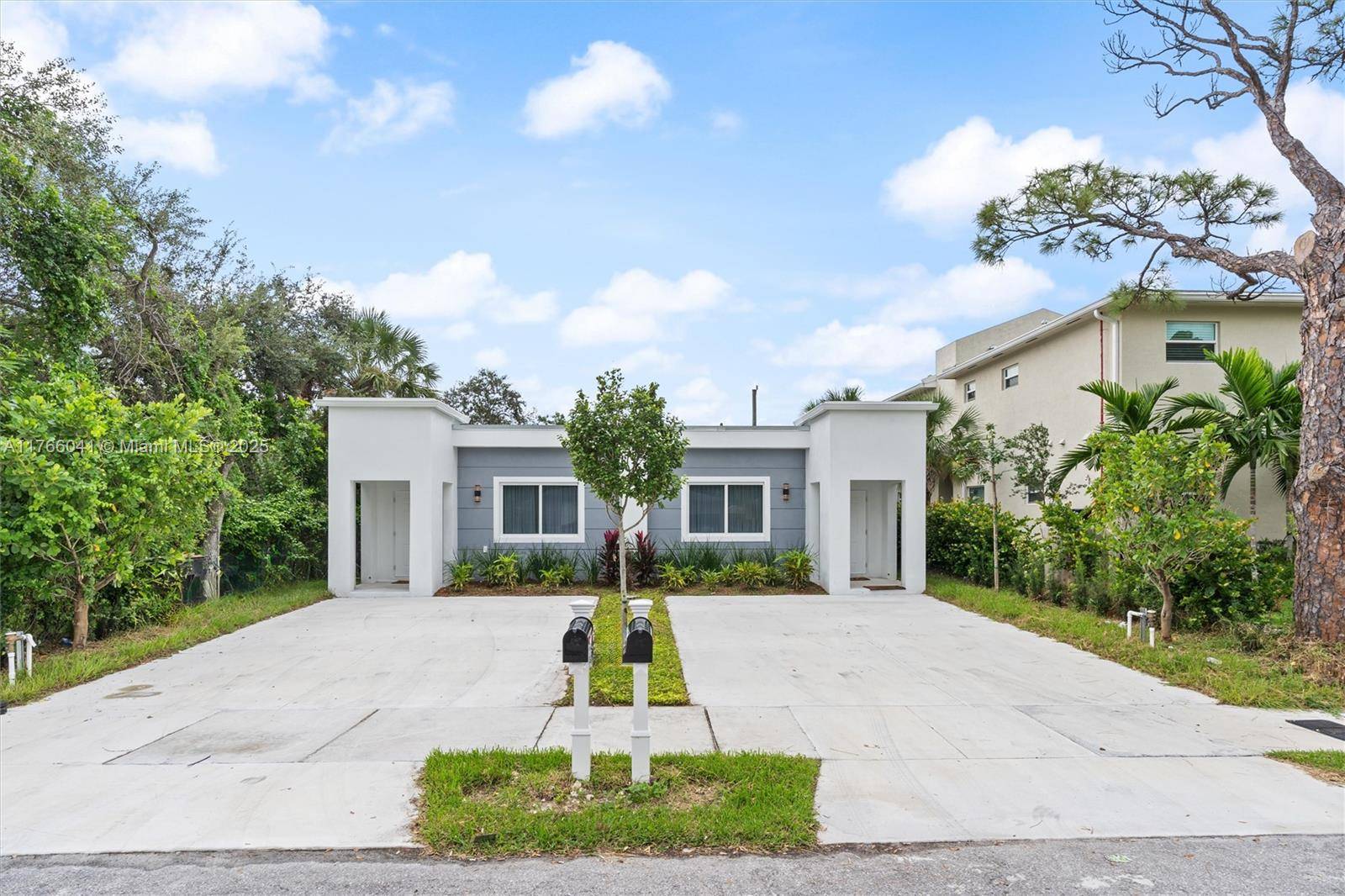1212 NW 6th CtFort Lauderdale - picture