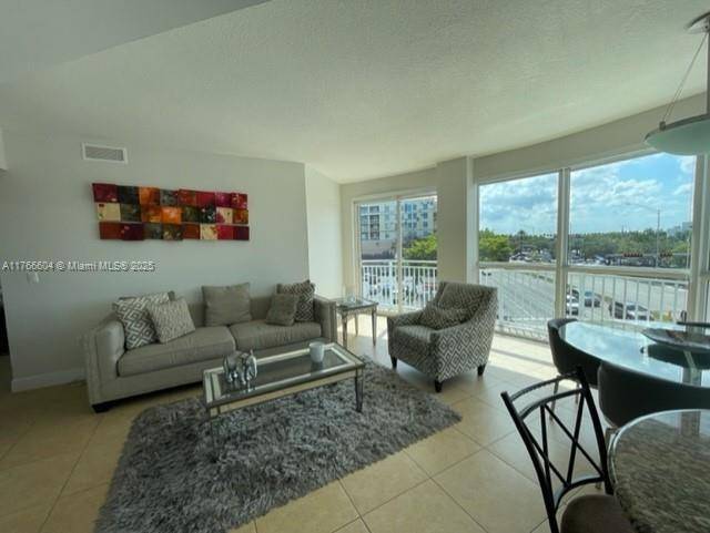 7270 SW 88th StMiami - Condo 1-4 Stories,Condo condo unit B203 - picture