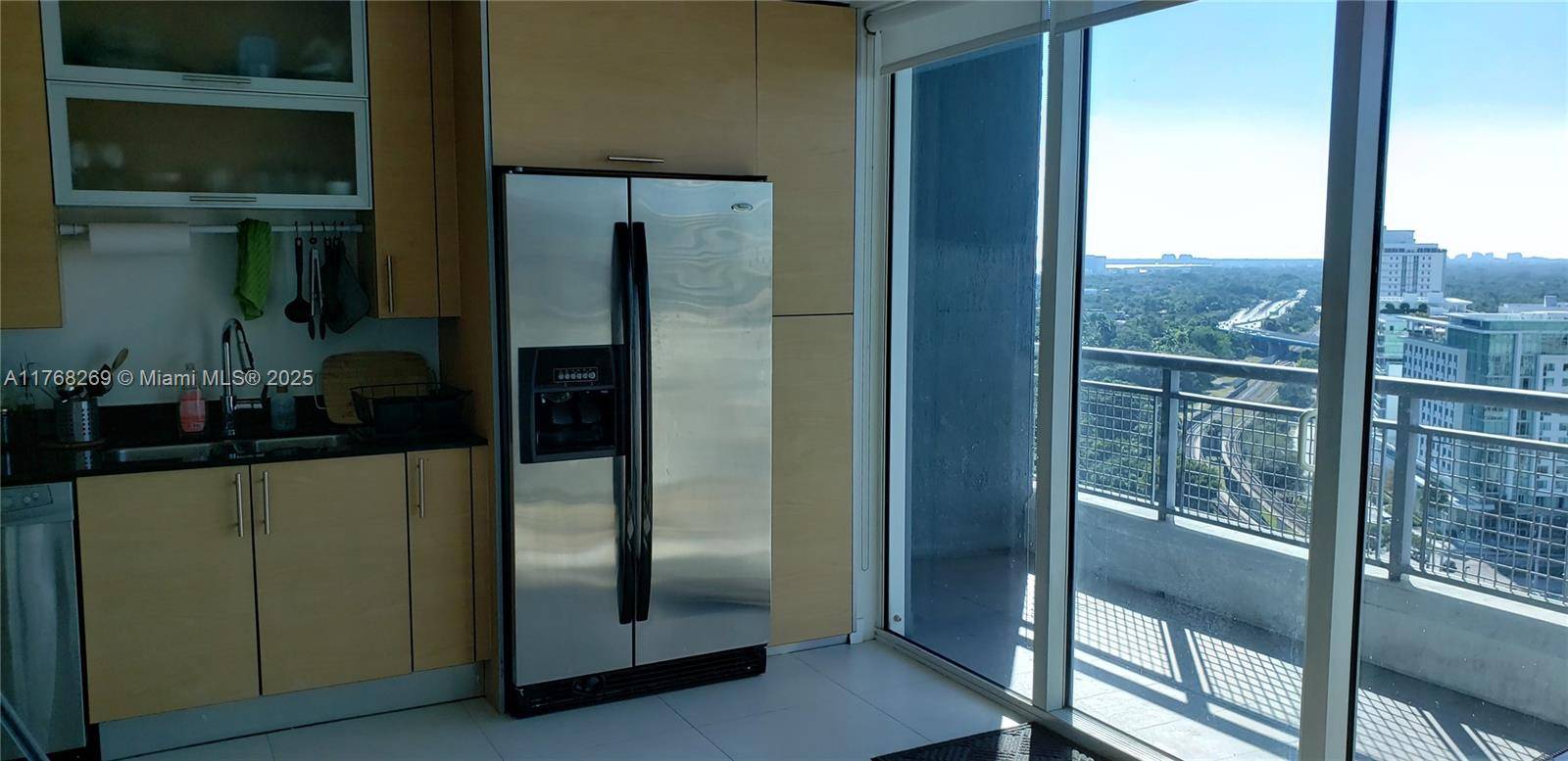 60 SW 13th StMiami - Condo 5+ Stories,Condo condo unit 1621 - picture
