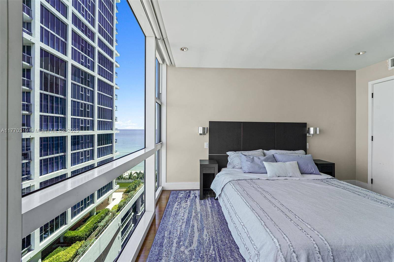 6801 Collins AveMiami Beach - Condo/Co-Op/Seasonal,Condo condo unit 1214(door1203) - picture
