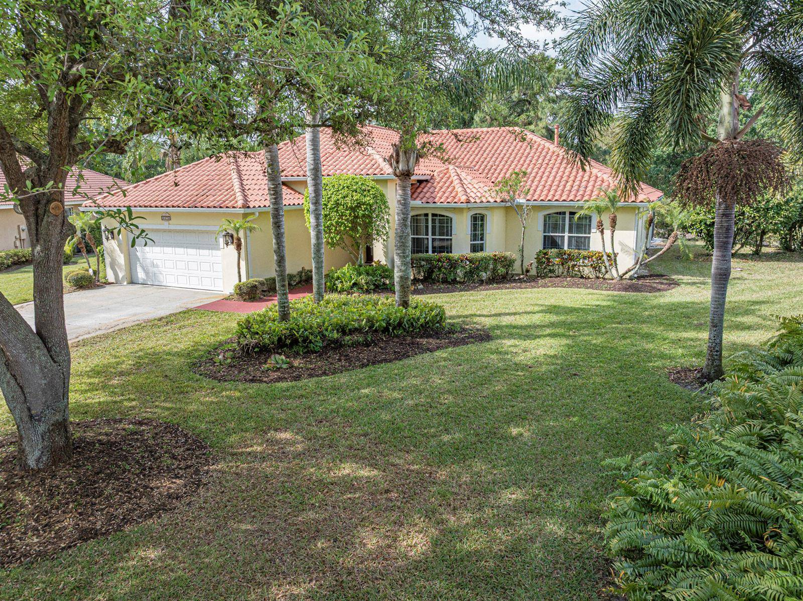 5873 Pine RidgeVero Beach - picture