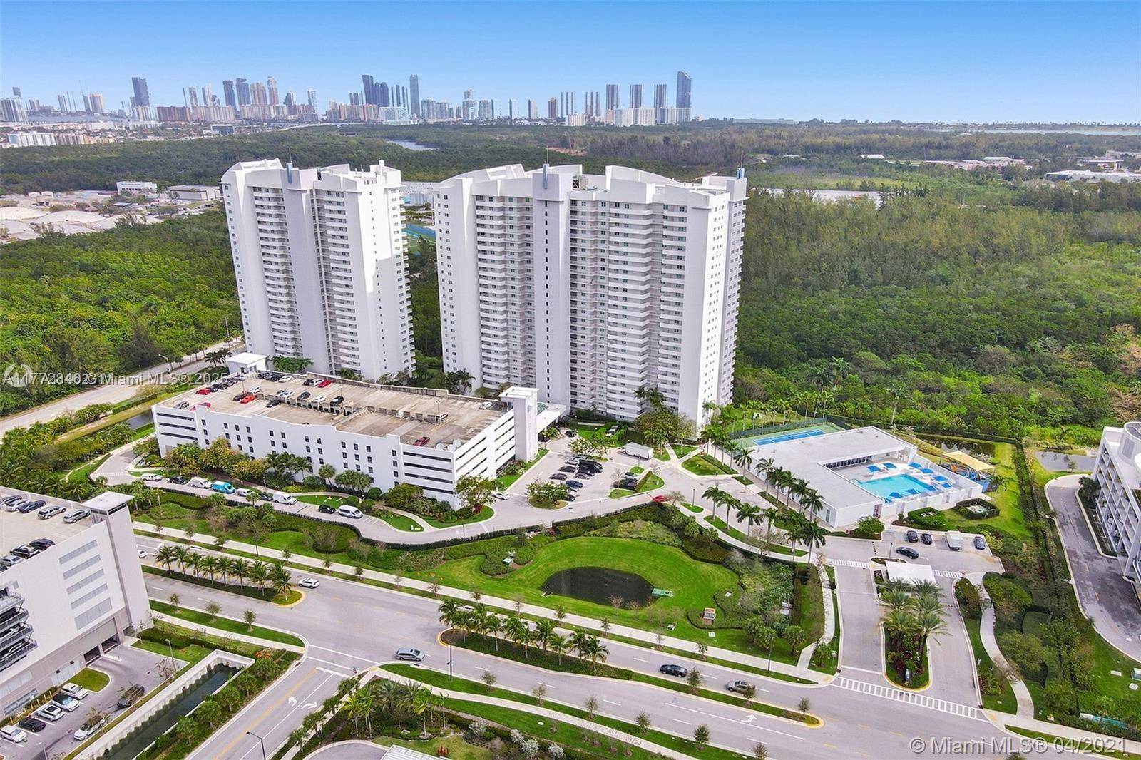 14951 Royal Oaks LnNorth Miami - Condo 5+ Stories,Condo condo unit 1604 - picture