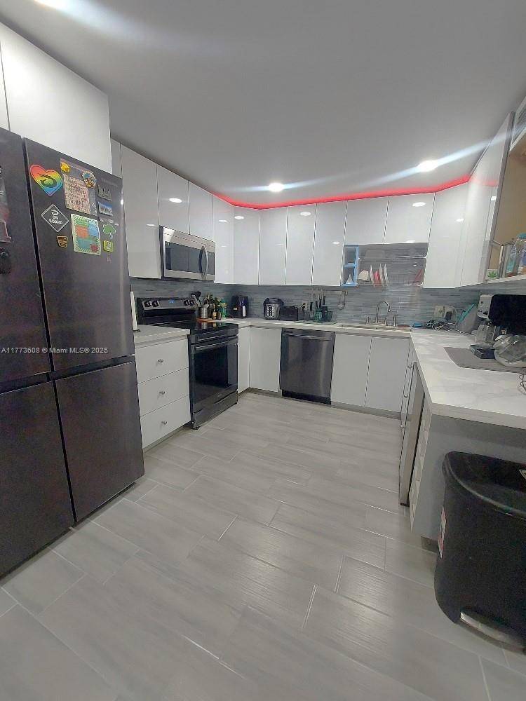 16300 Golf Club RdWeston - Condo 5+ Stories,Condo condo unit Apt 317 - picture