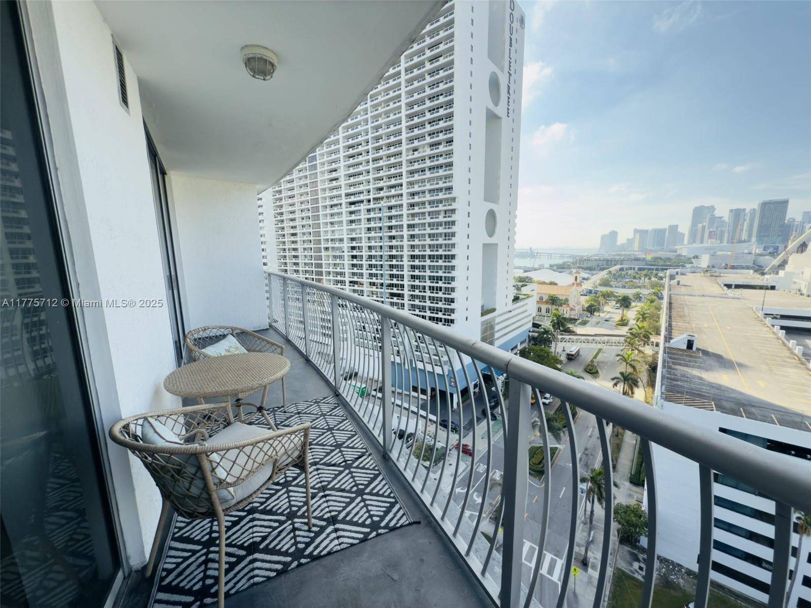 1750 N Bayshore DrMiami - Condo 5+ Stories,Condo condo unit 1612 - picture