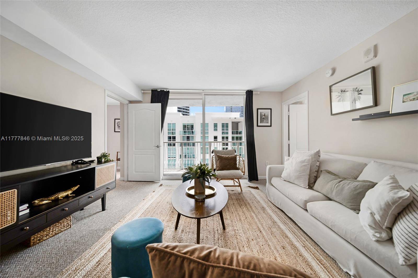 1200 Brickell Bay DrMiami - Condo 5+ Stories,Condo condo unit 2515 - picture