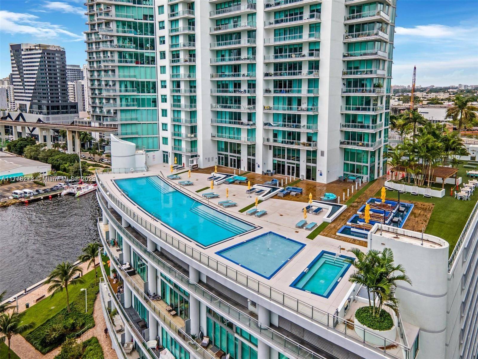92 SW 3rd StMiami - MINT CONDO condo unit 4104 - picture