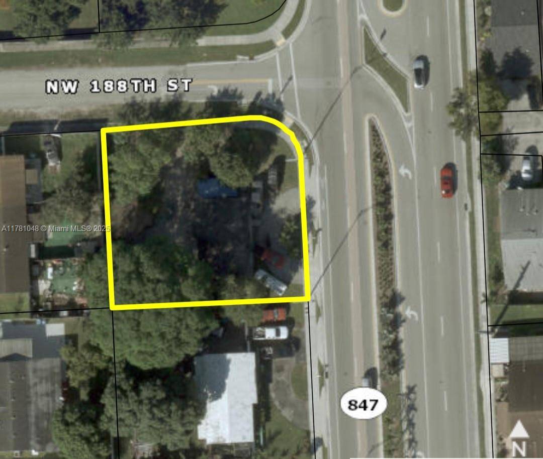 18730 NW 47th AveMiami Gardens - picture