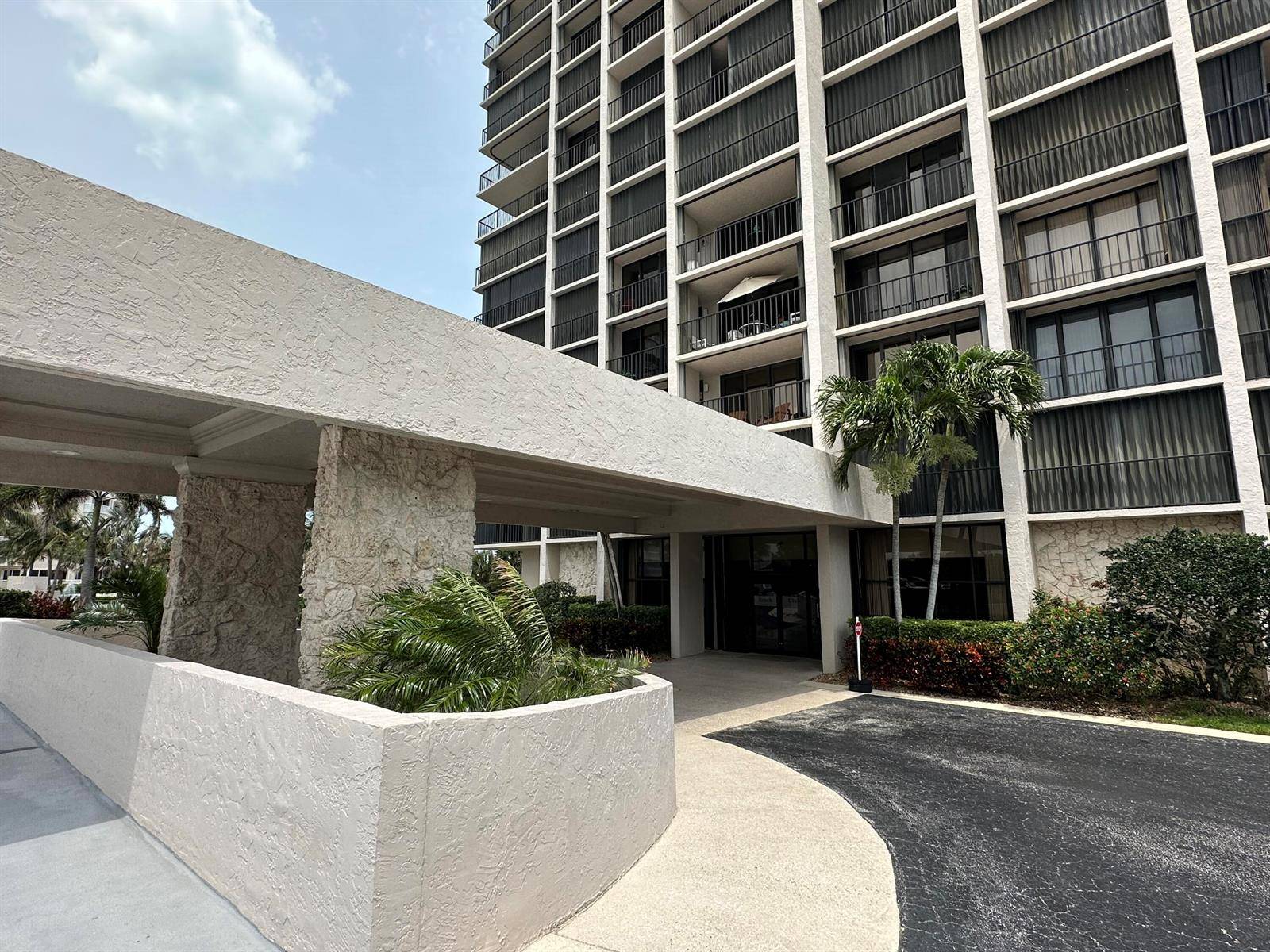 5047 N Highway A1aHutchinson Island - Condo condo unit Ph-2 - picture