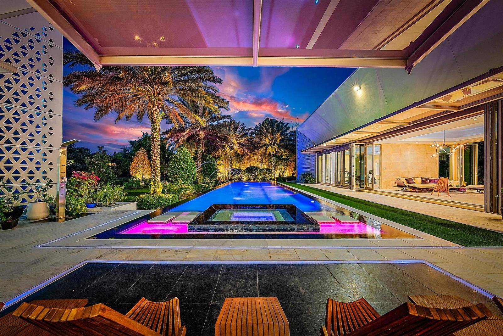 8119 Man O WarPalm Beach Gardens - picture