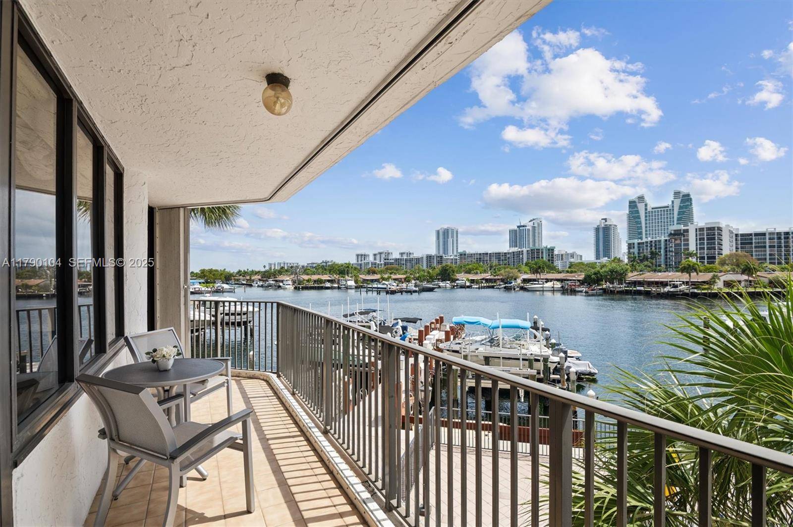 300 Three Islands BlvdHallandale Beach - Condo 5+ Stories,Condo condo unit 601 - picture