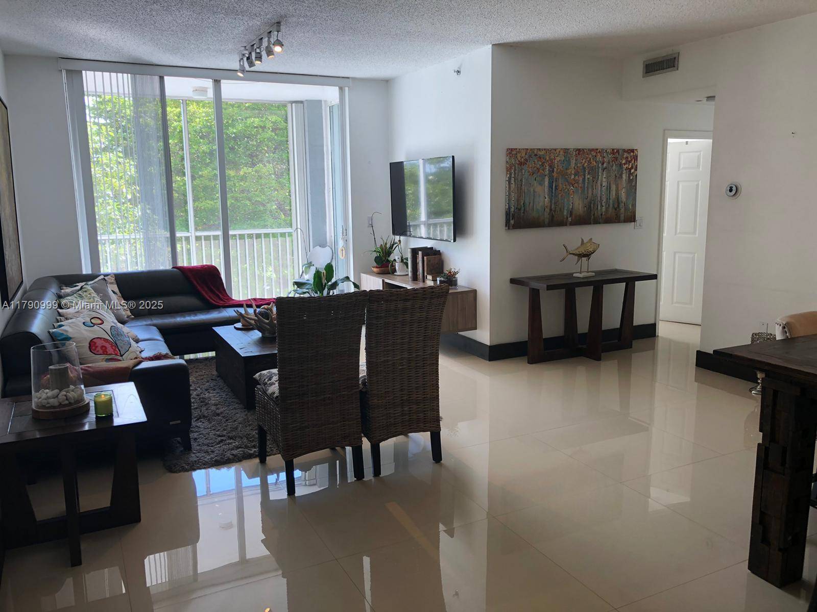 9725 NW 52nd StDoral - Condo 5+ Stories,Condo condo unit 407 - picture