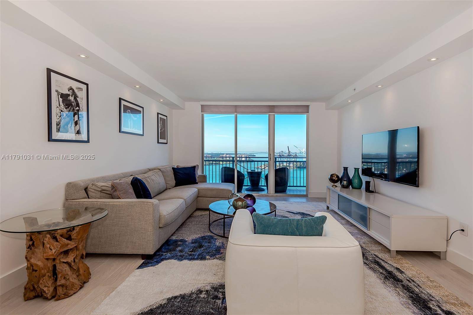 90 Alton RdMiami Beach - Condo/Co-Op/Seasonal,Condo condo unit 2410 - picture