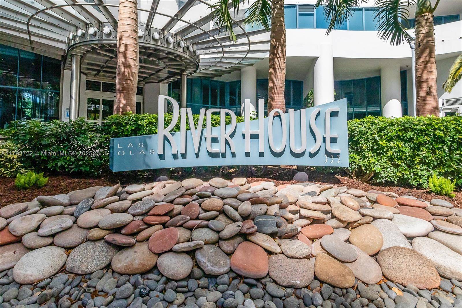 333 Las Olas WayFort Lauderdale - LAS OLAS RIVER HOUSE COND,LAS OLAS RIVER HOUSE condo unit 2401 - picture