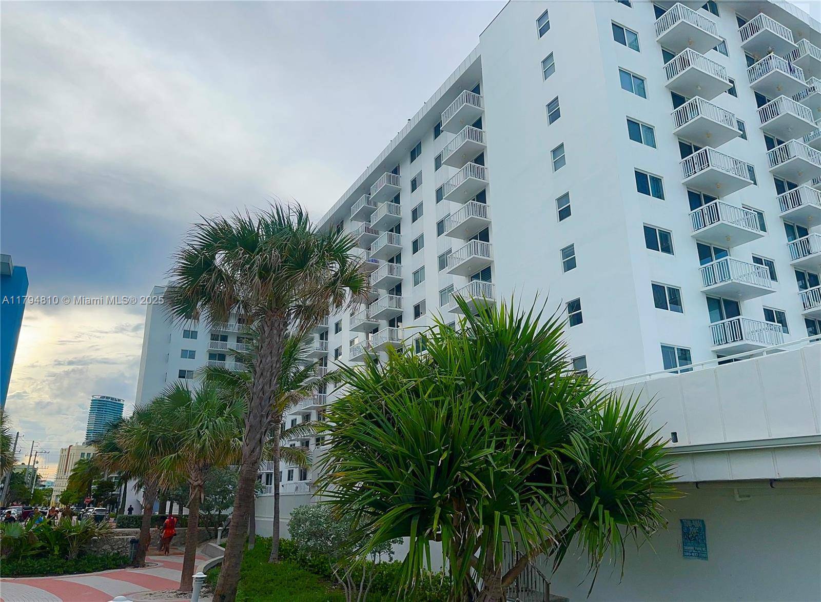 401 Ocean DrMiami Beach - Condo 5+ Stories,Condo condo unit 324 - picture
