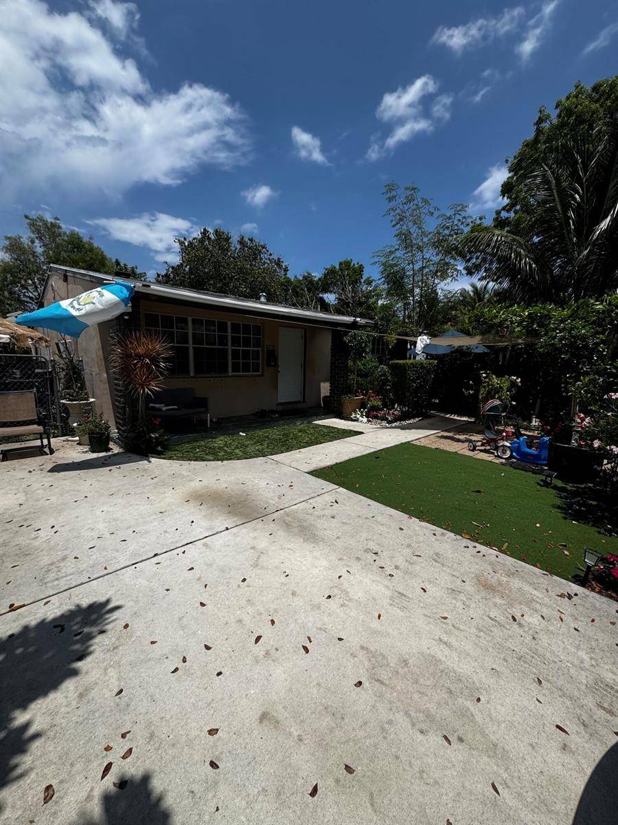 635 48thWest Palm Beach - picture