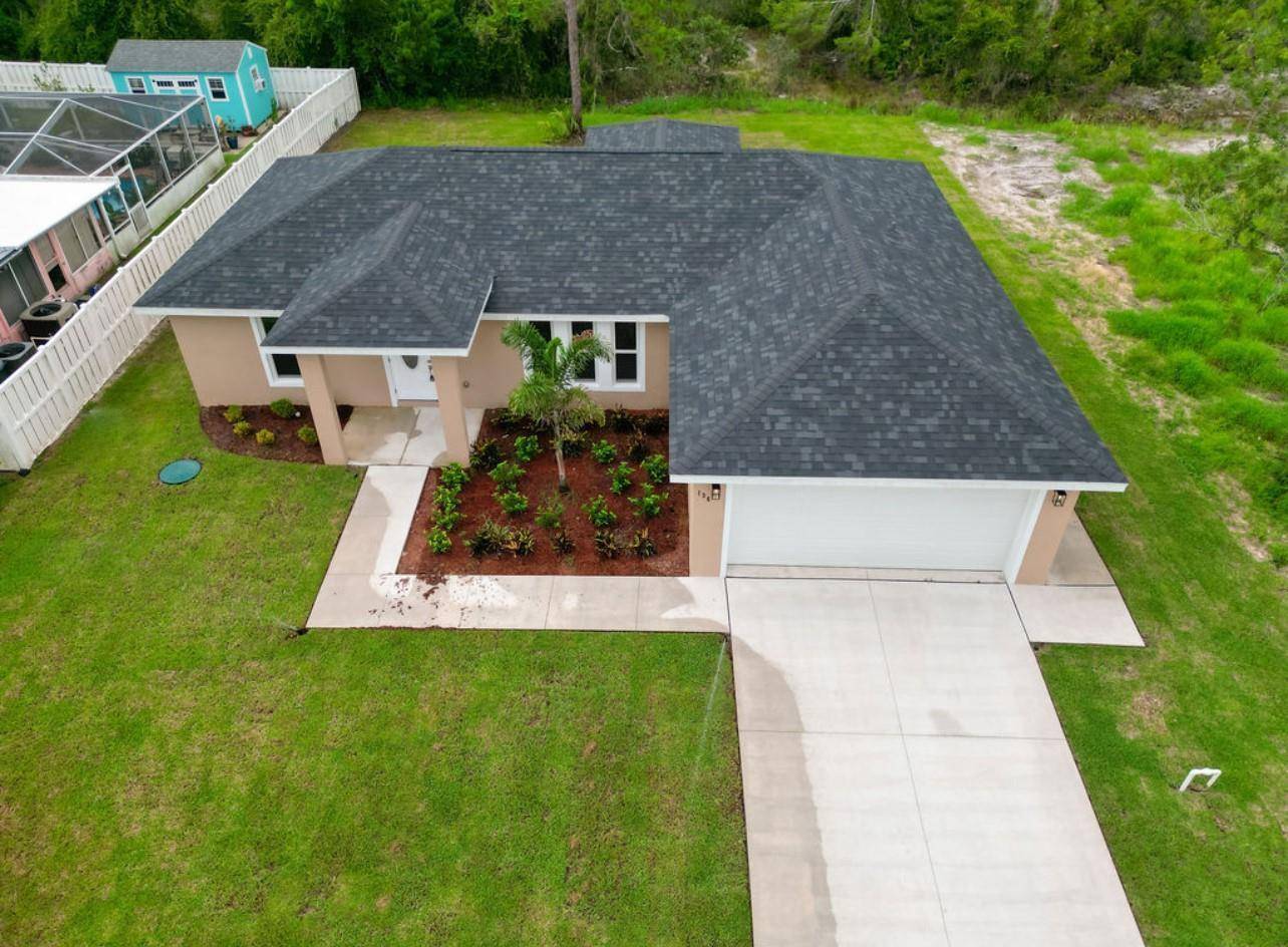 136 LincolnLake Placid - picture