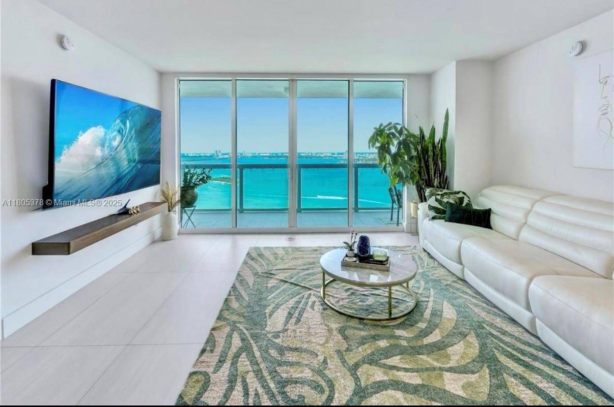 1800 N Bayshore DrMiami - Condo 5+ Stories,Condo condo unit 3707 - picture