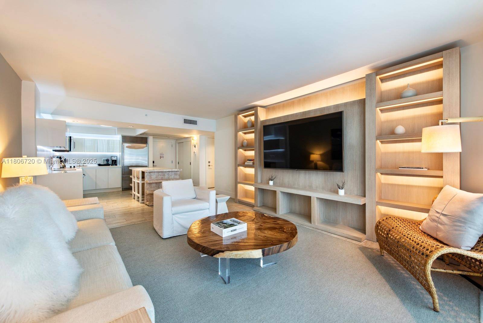 102 24th StMiami Beach - Condo/Co-Op/Seasonal,Condo condo unit 1012 - picture