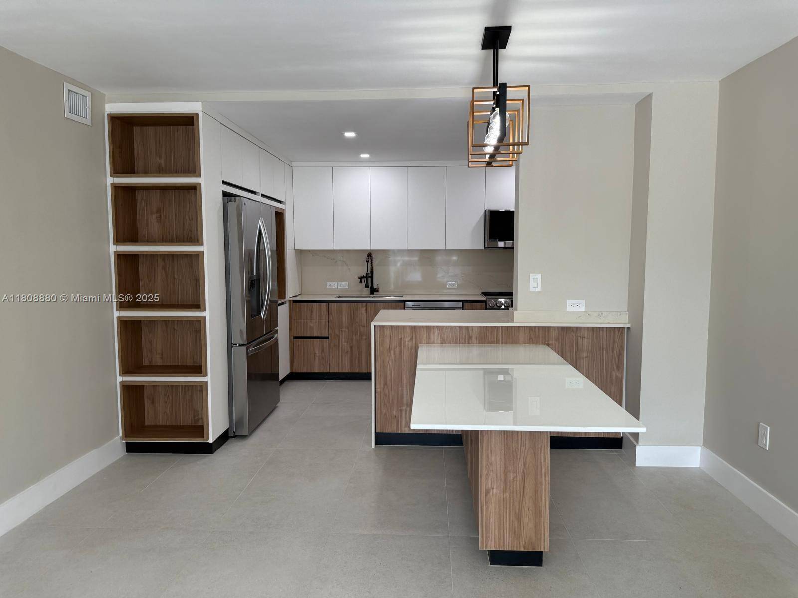 6801 Indian Creek DrMiami Beach - Condo 5+ Stories,Condo condo unit 207 - picture