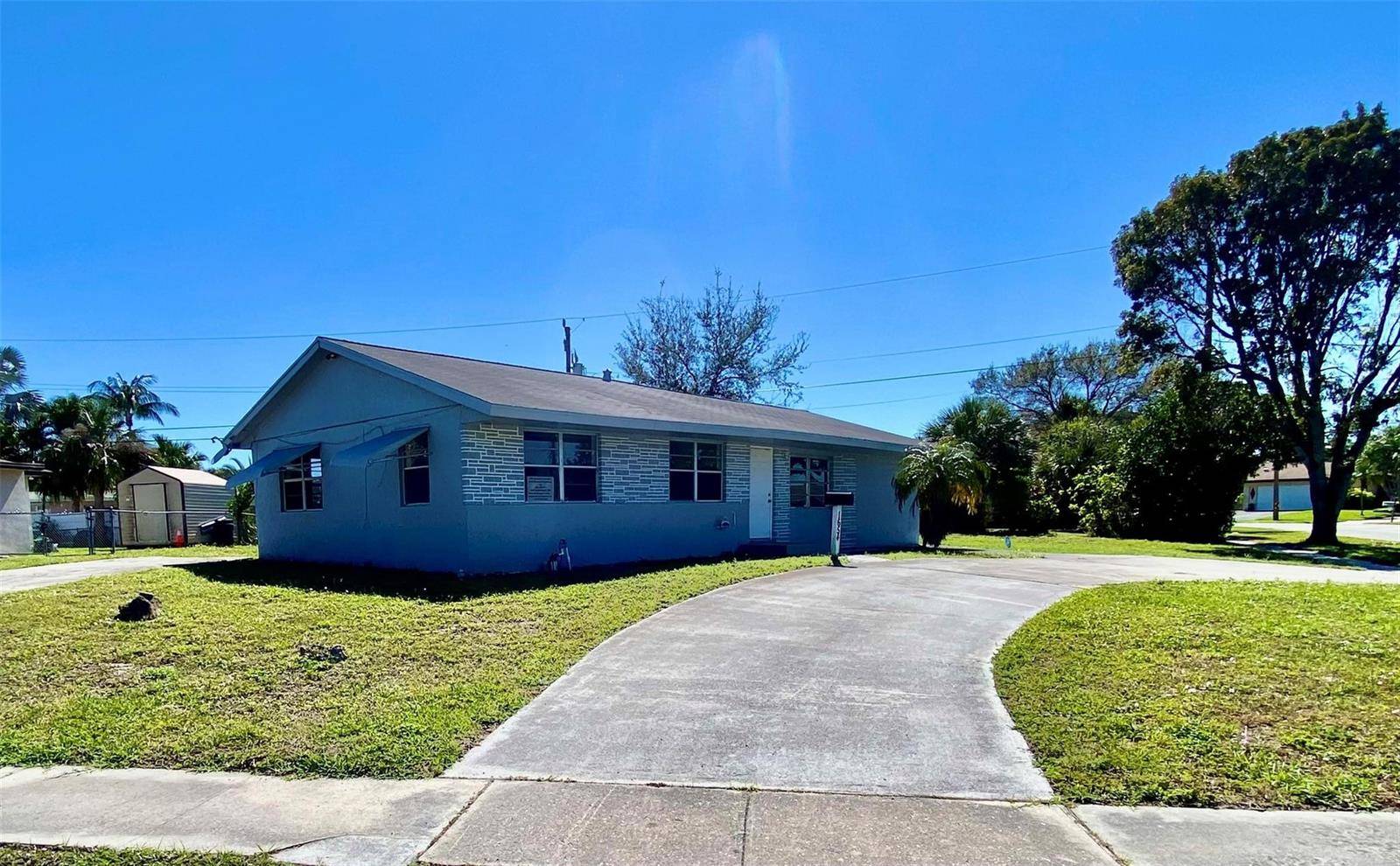 1654 43rdWest Palm Beach - picture