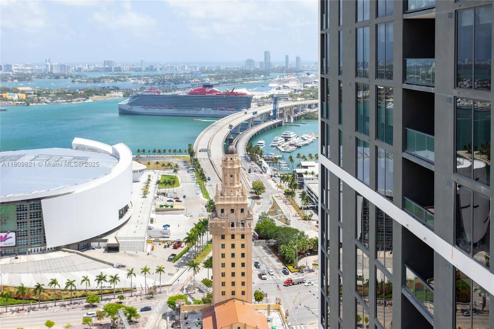 159 NE 6th StMiami - Condo/Co-Op/Seasonal,Condo condo unit 3001 - picture