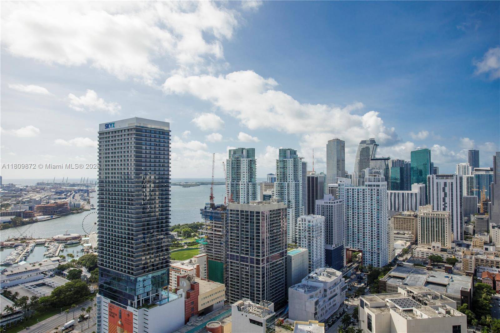 601 NE 1st StMiami - Condo 5+ Stories,Condo condo unit 3907 - picture