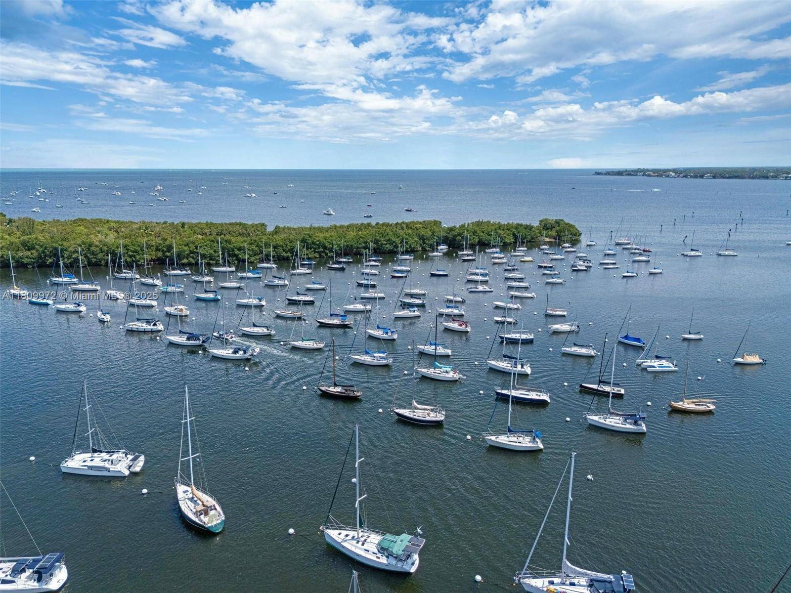 2901 S Bayshore DrMiami - Condo 5+ Stories,Condo condo unit 17G/H - picture