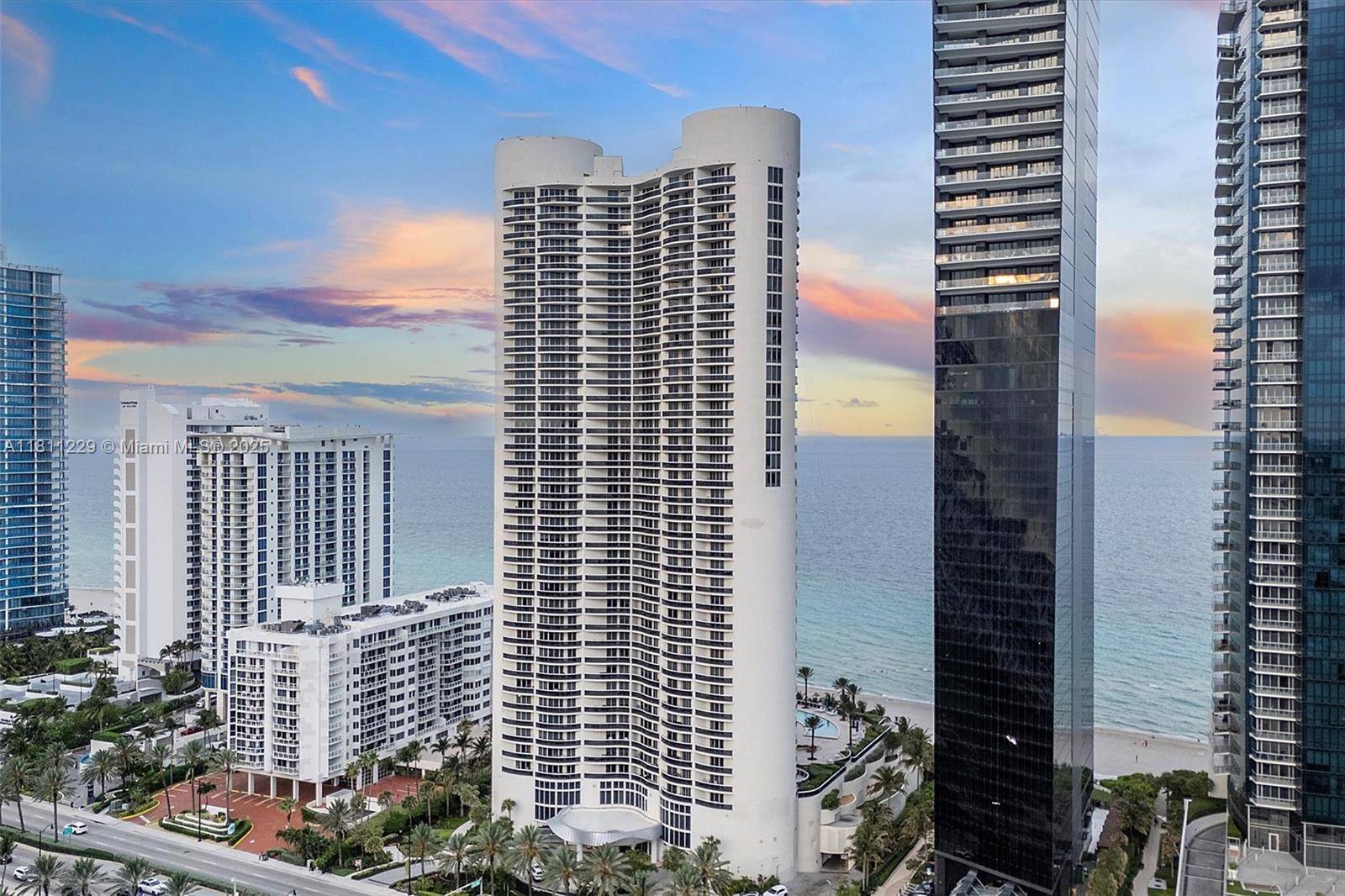 17201 Collins AveSunny Isles Beach - Condo 5+ Stories,Condo condo unit 1205 - picture