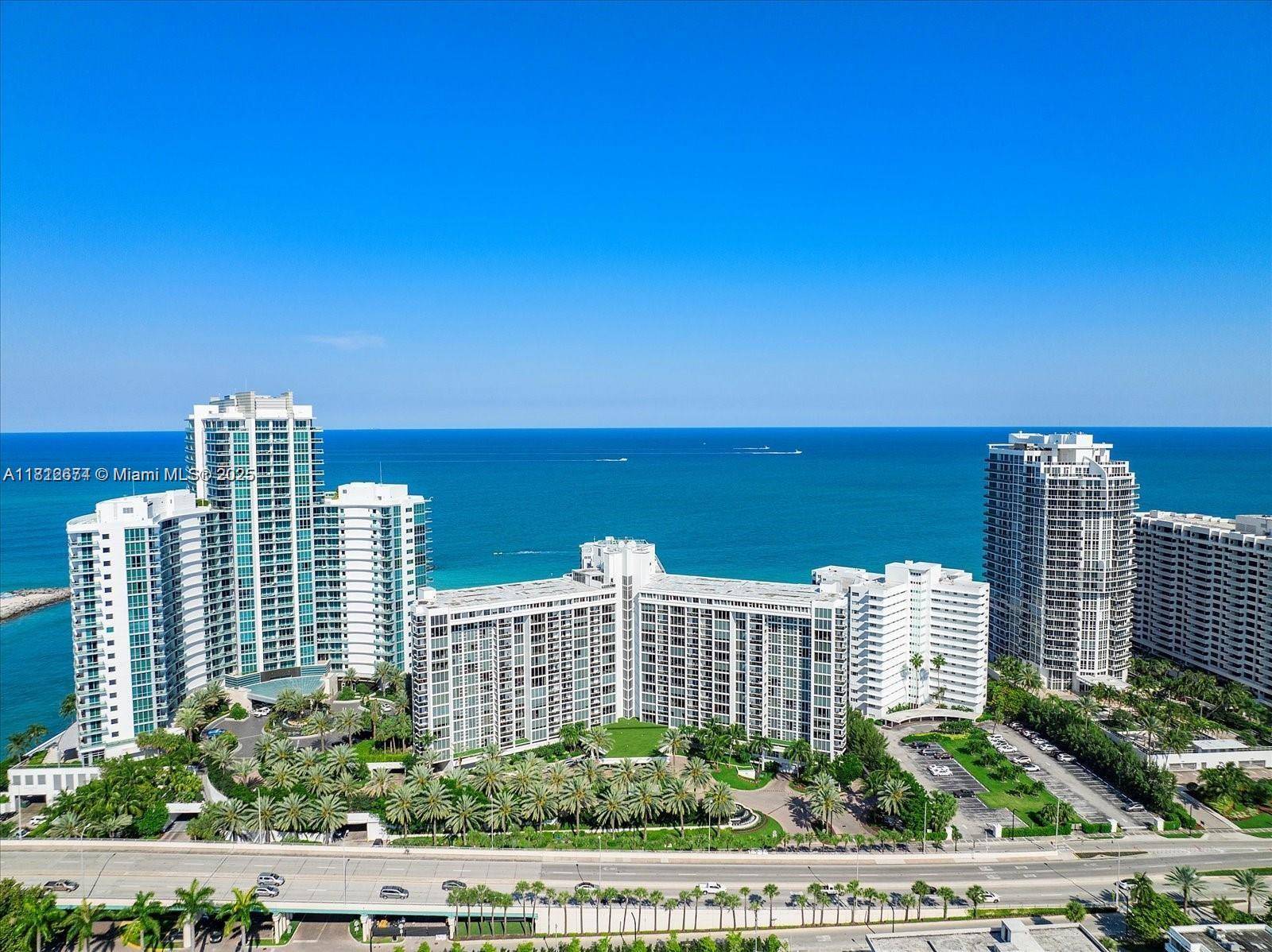 10275 Collins AveBal Harbour - Condo 5+ Stories,Condo condo unit 330 - picture