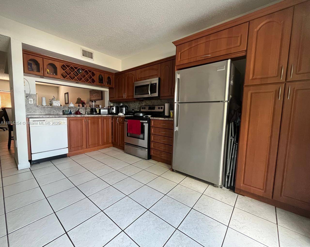14901 SW 82nd TerMiami - Condo 1-4 Stories,Condo condo unit 1-207 - picture