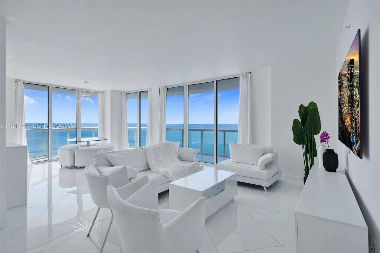 6365 Collins AveMiami Beach - Condo 5+ Stories,Condo condo unit 2403 - picture