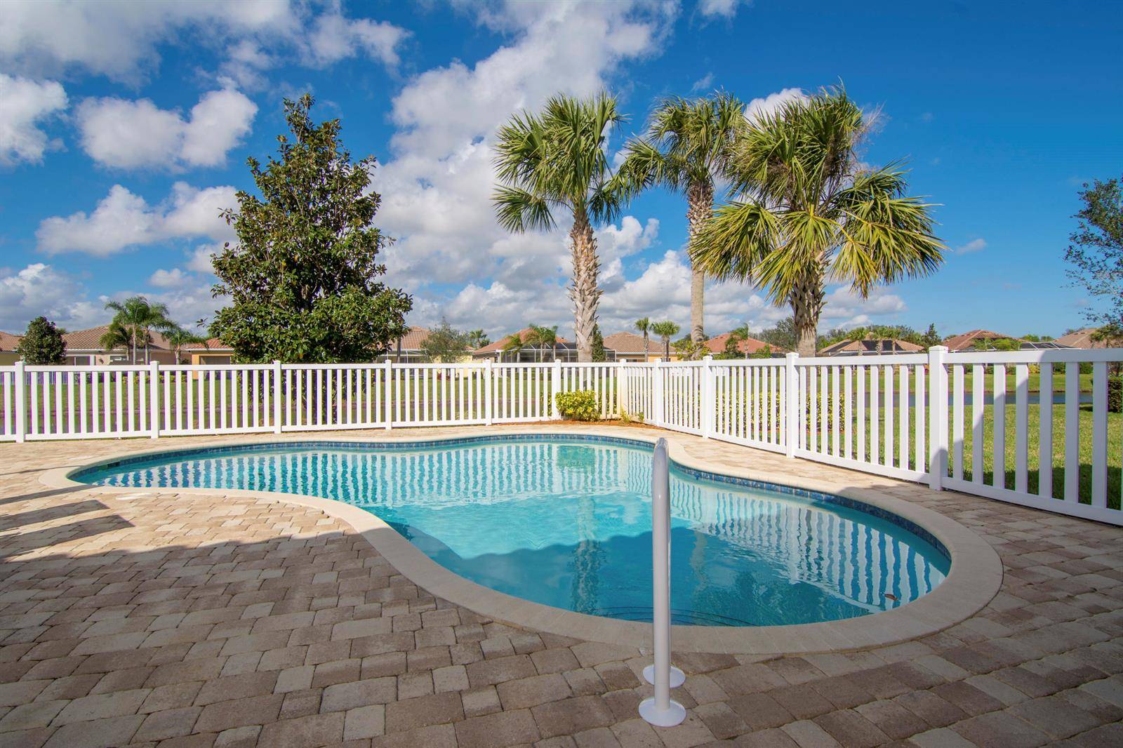 5254 EleuthraVero Beach - picture