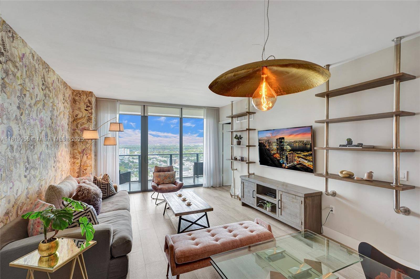 121 NE 34th StMiami - Condo/Co-Op/Seasonal,Condo condo unit 2512 - picture