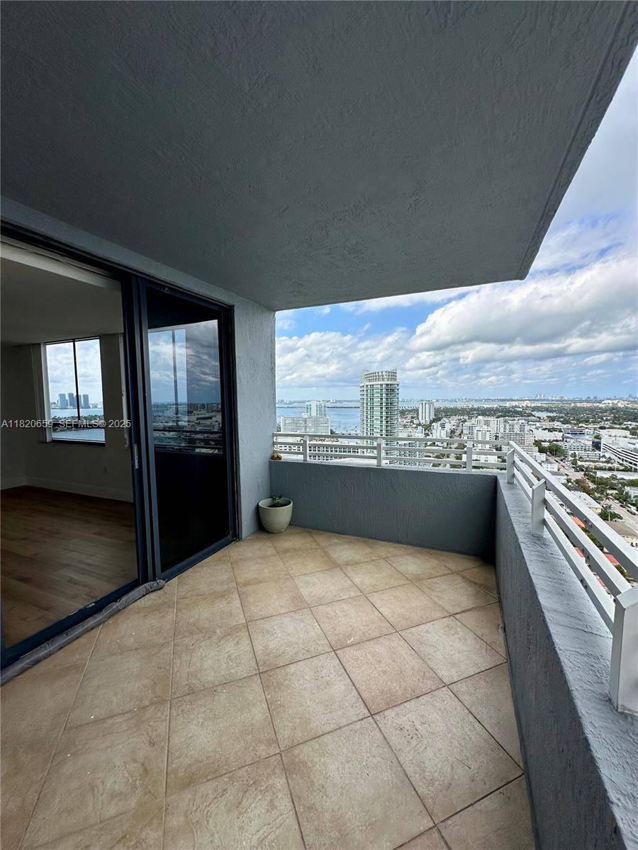 1330 West AveMiami Beach - Condo 5+ Stories,Condo condo unit 3007 - picture