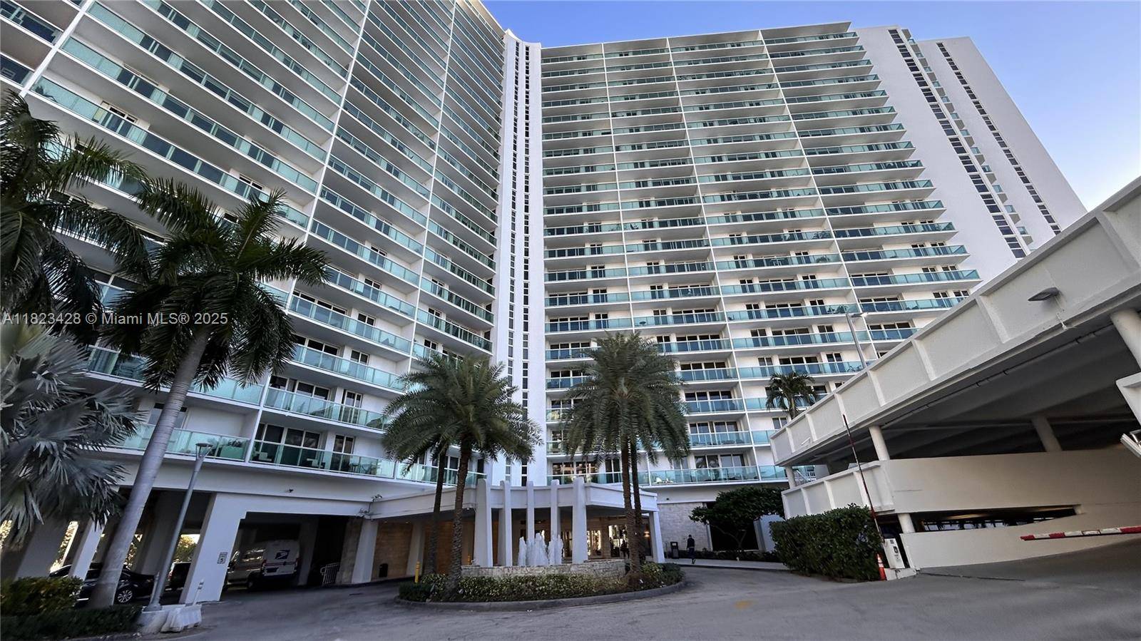 100 Bayview DrSunny Isles Beach - Condo 5+ Stories,Condo condo unit 1030 - picture