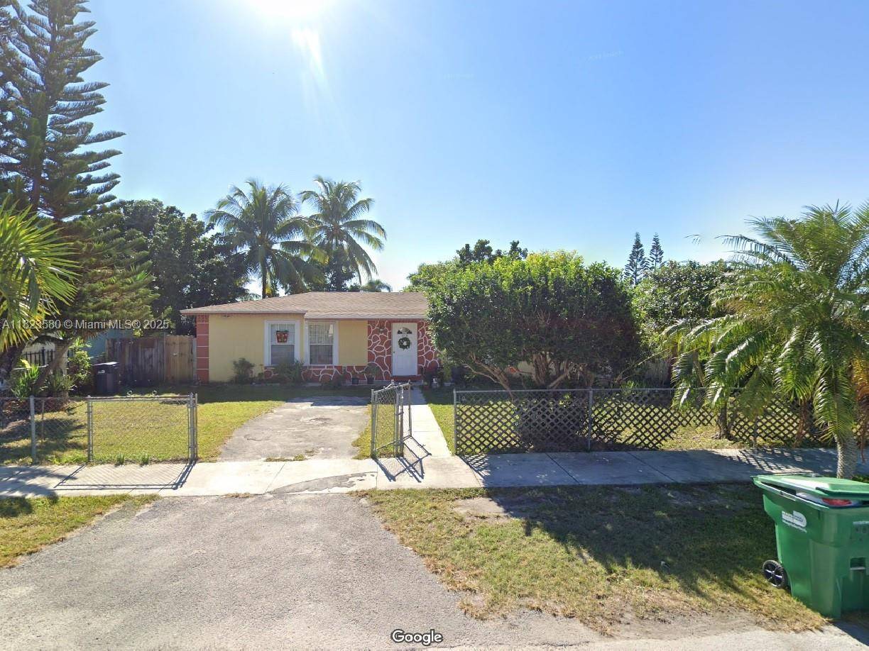 15724 SW 304th TerHomestead - picture