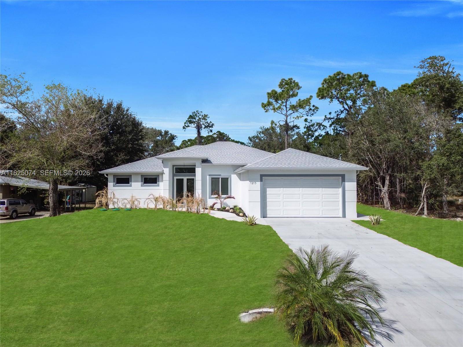1215 Fitch AveLehigh Acres - picture