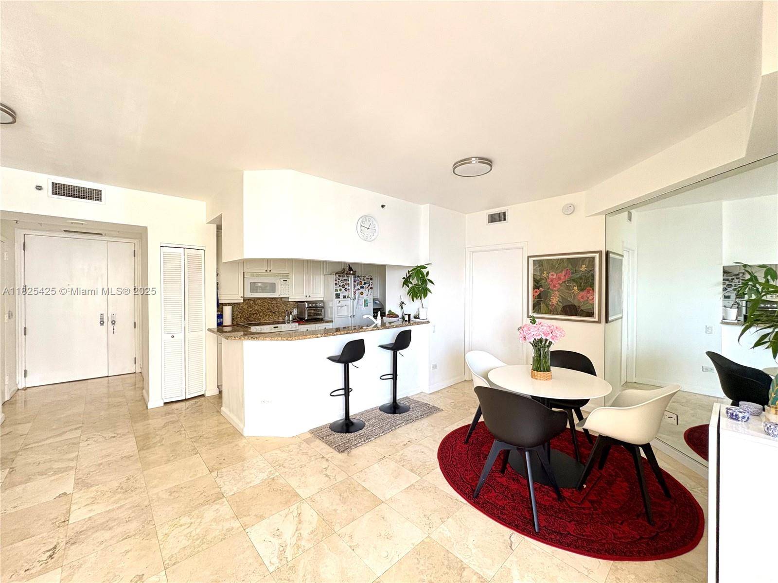 808 Brickell Key DrMiami - Condo 5+ Stories,Condo condo unit 1103 - picture