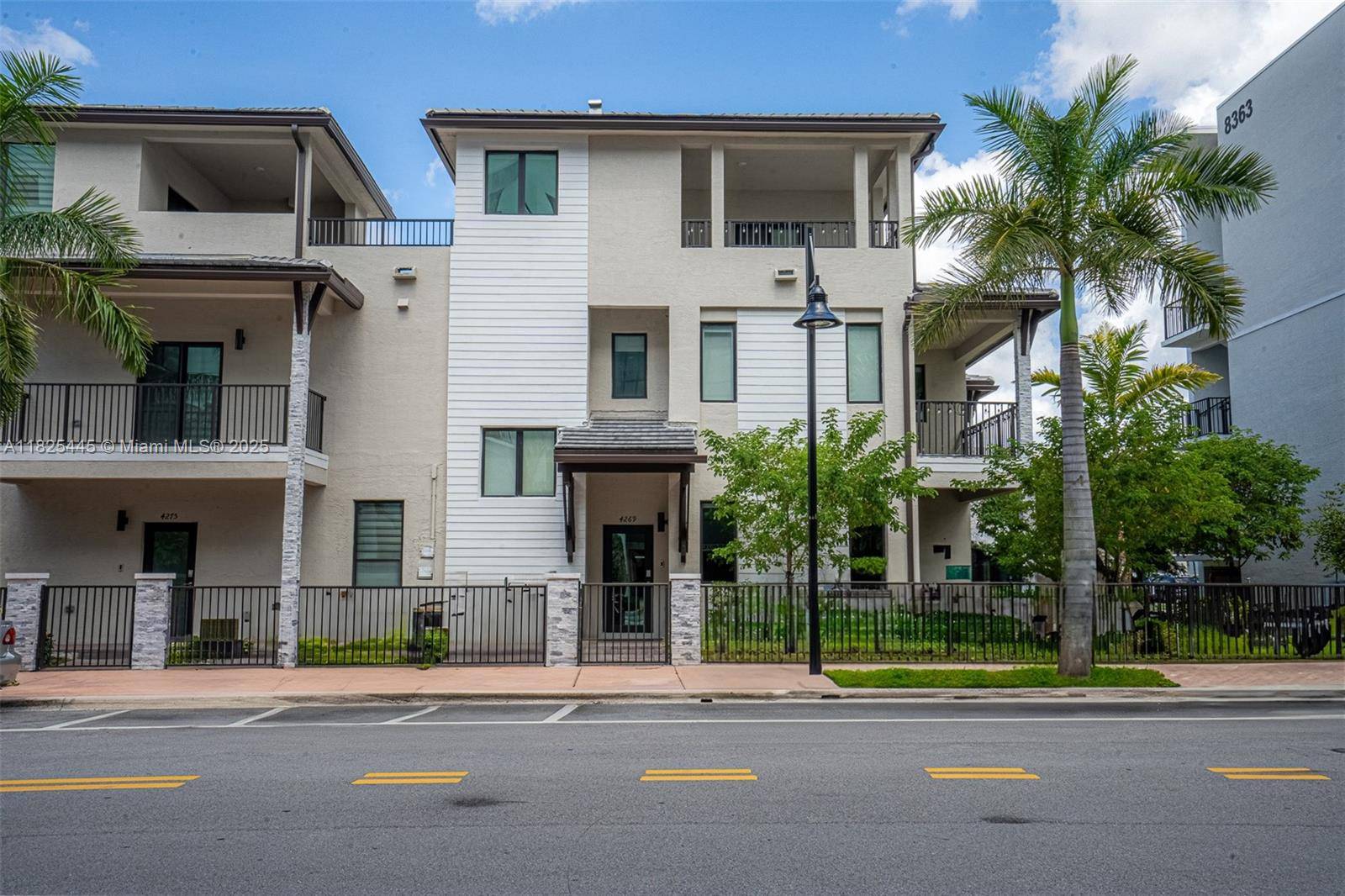 4269 NW 83rd PathDoral - picture
