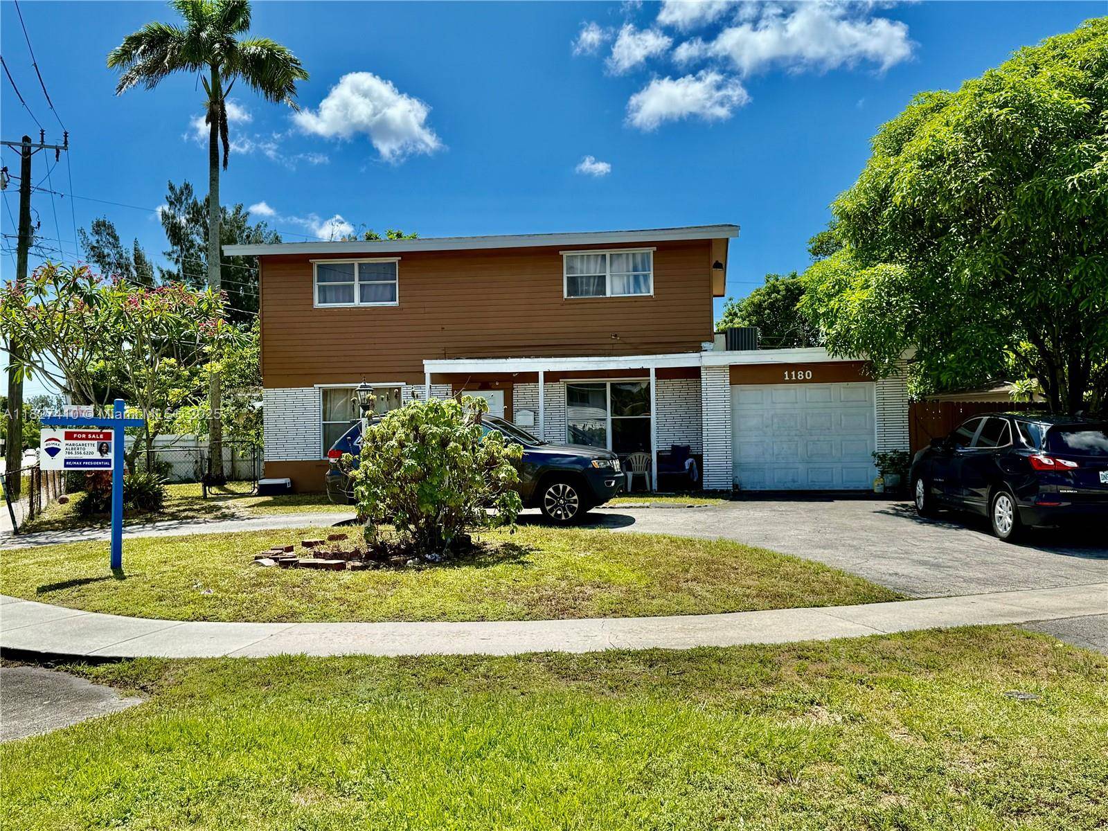 1180 NW 46th AveLauderhill - picture