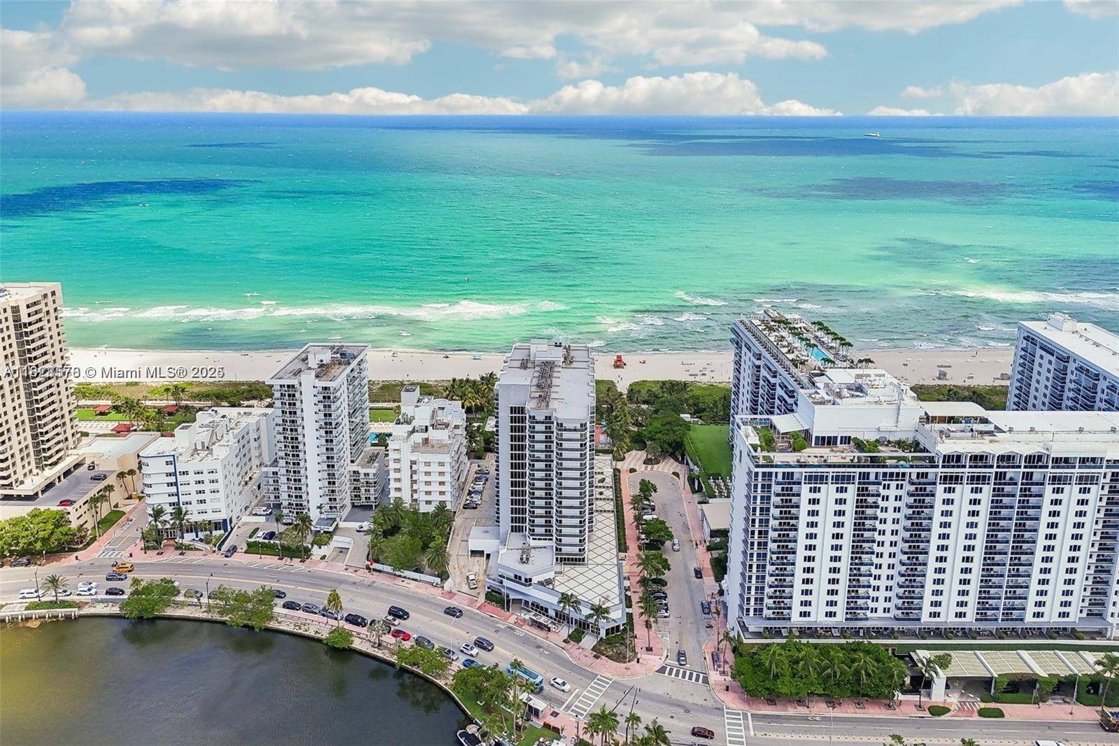 2401 Collins AveMiami Beach - THE RIVIERA CONDO condo unit 1011 - picture