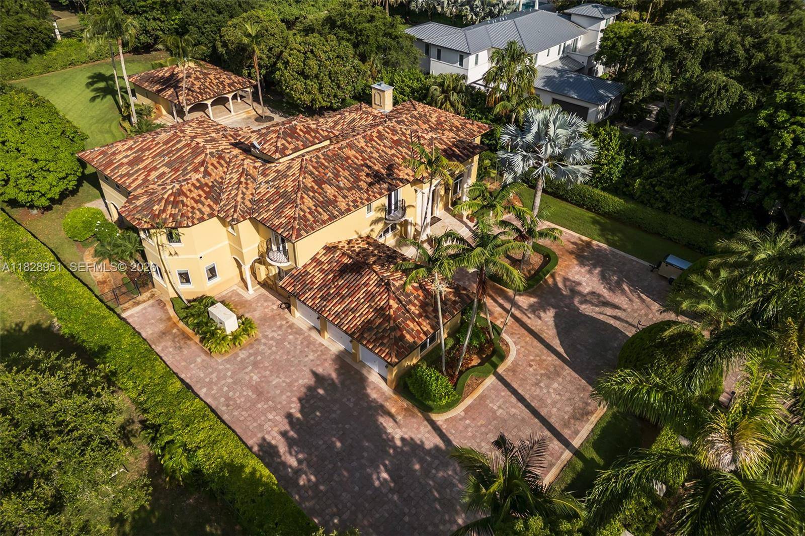 10851 SW 63rd AvePinecrest - picture