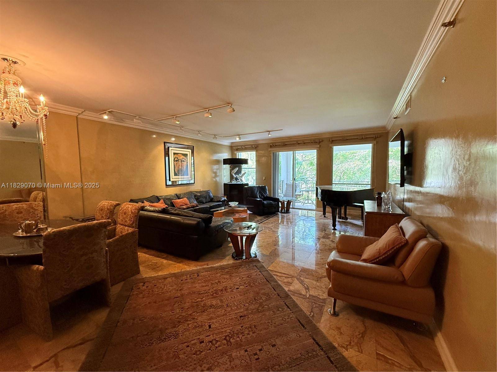 3700 Island BlvdAventura - MEDITERRANEAN VILLAGE CON condo unit C203 - picture