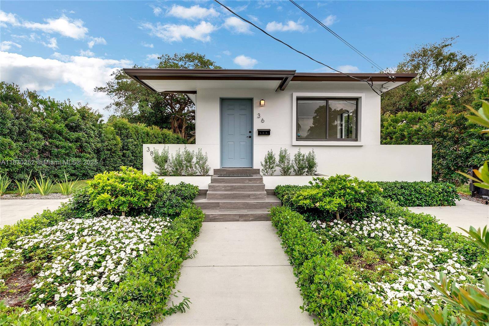 36 NW 52nd StMiami - picture