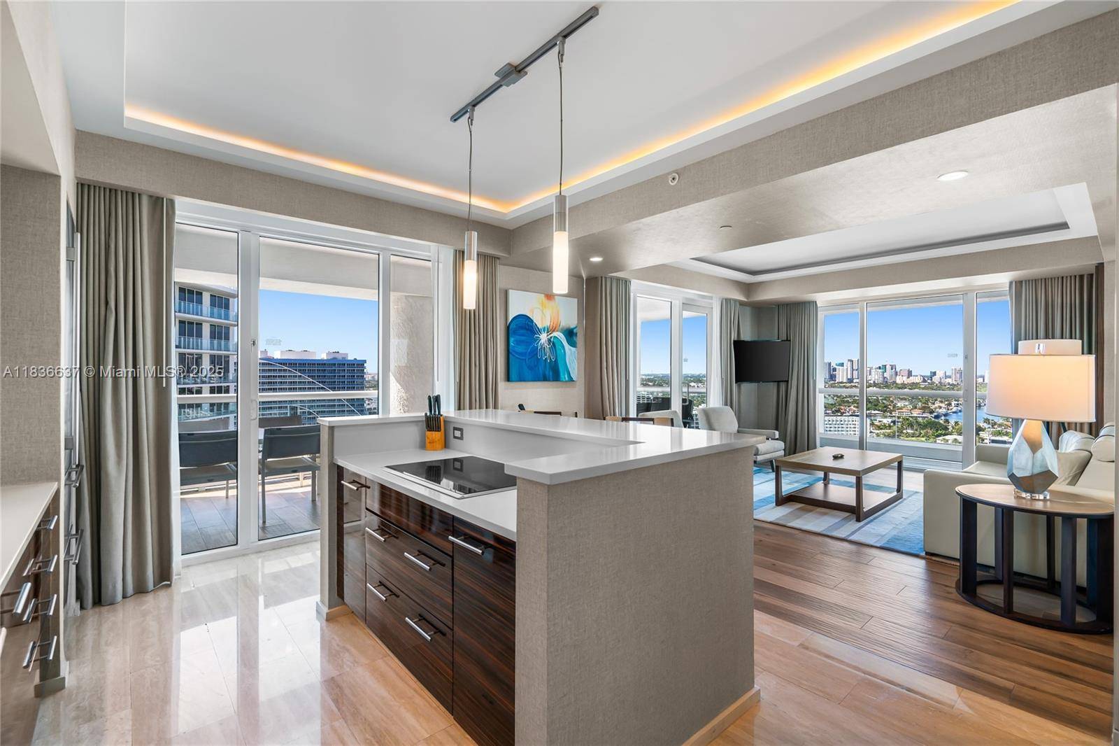 551 N Fort Lauderdale Beach BlvdFort Lauderdale - 551 FLB CONDOMINIUM RESID,The Elliott condo unit R2205 - picture